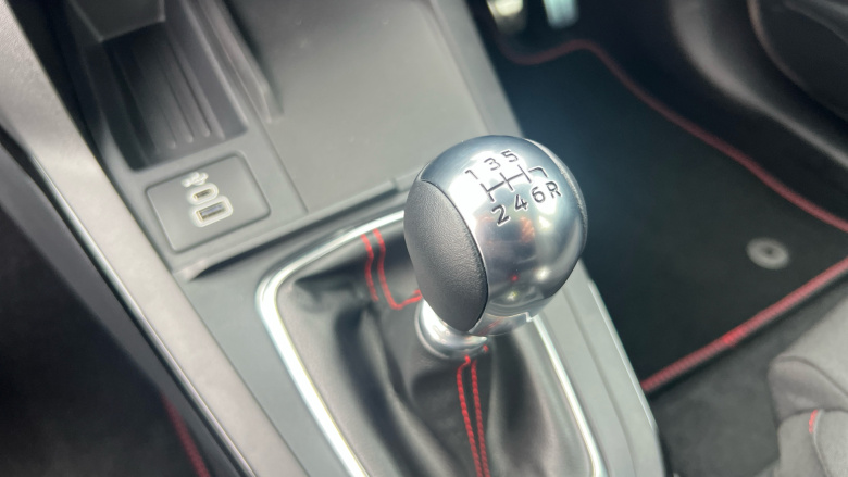 Ford Puma 1.0 EcoBoost Hybrid mHEV ST-Line 5dr Petrol Hatchback